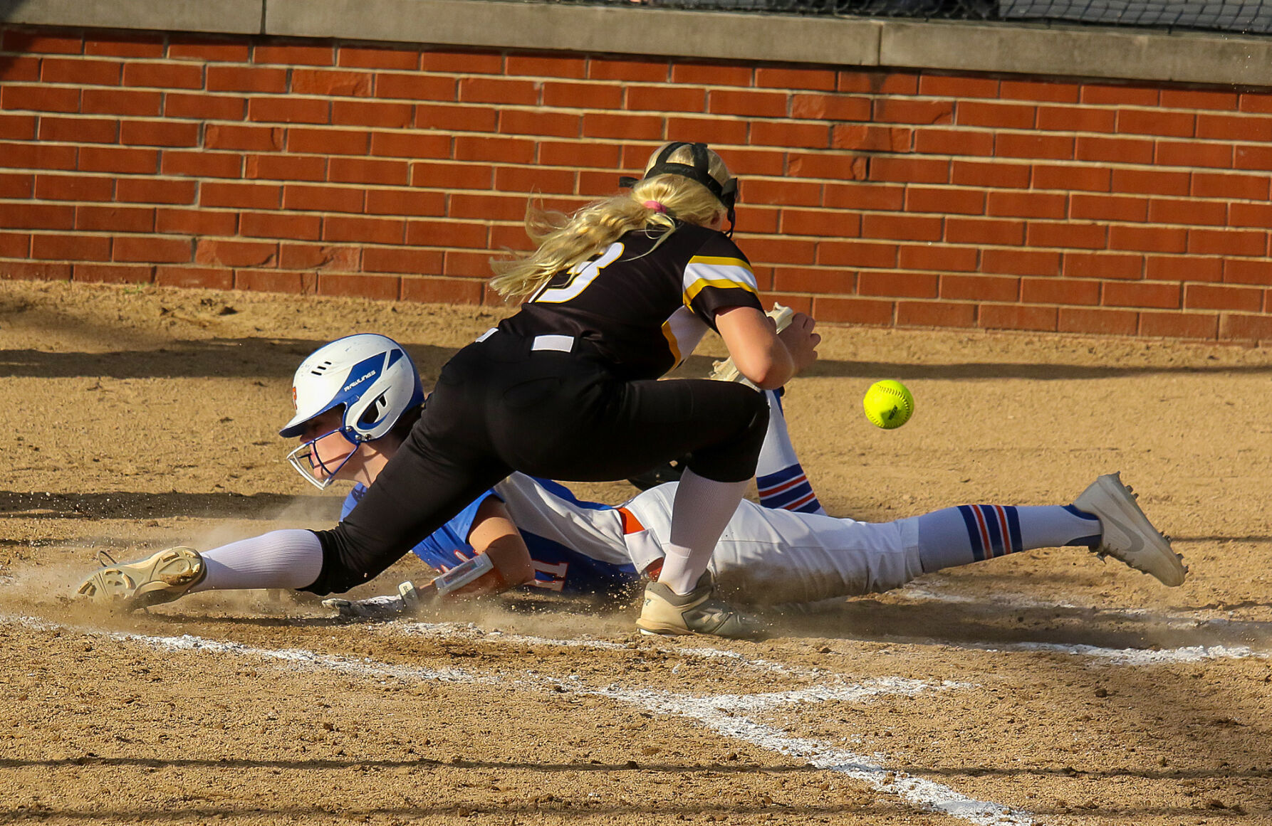 Valley Park vs. Lutheran South softball